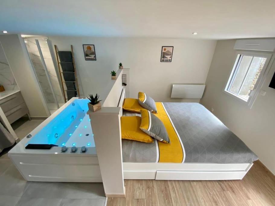 Loft Jardin Et Spa Bressuire Luaran gambar